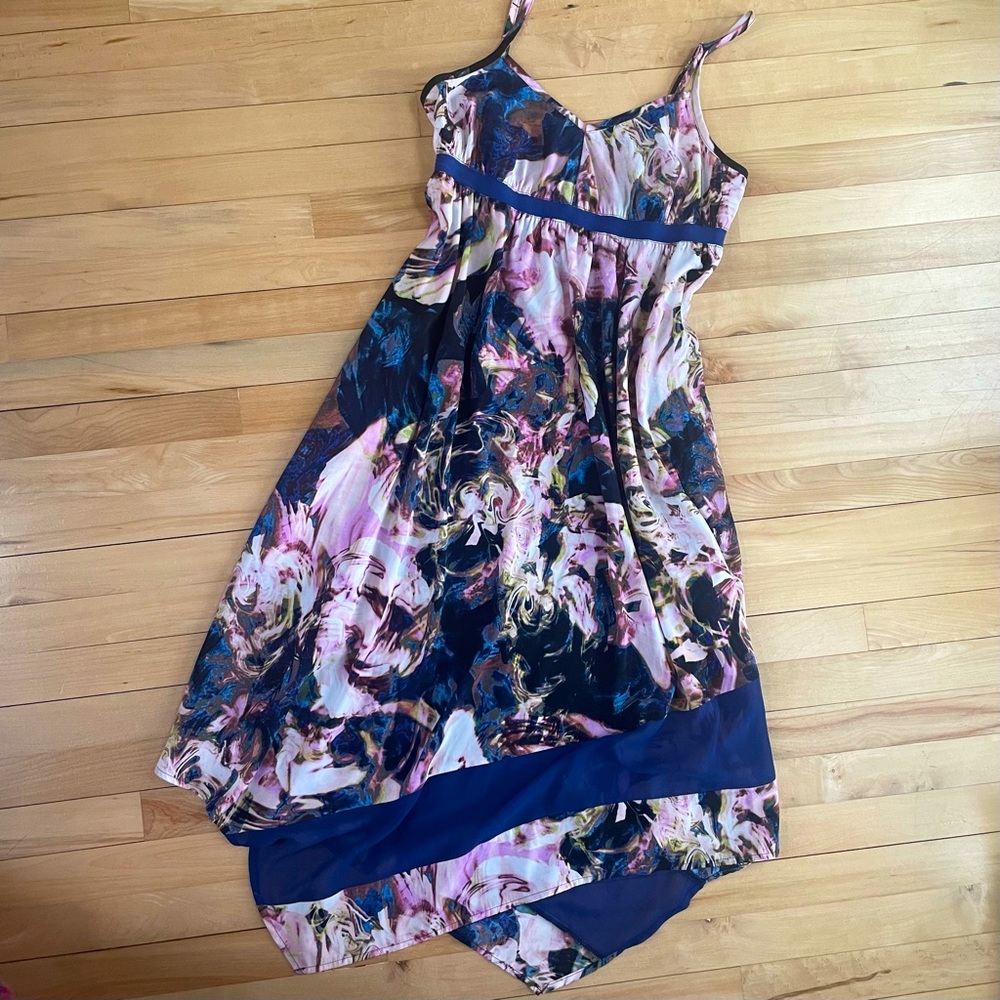 *24hrs only!* Simply Vera Vera Wang PS midi dress, EUC, with pockets!